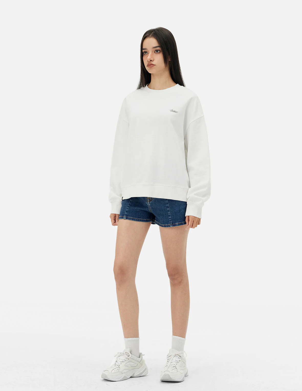 “EV” Rhinestone Embellished Loose Fit Denim Shorts - Image 3