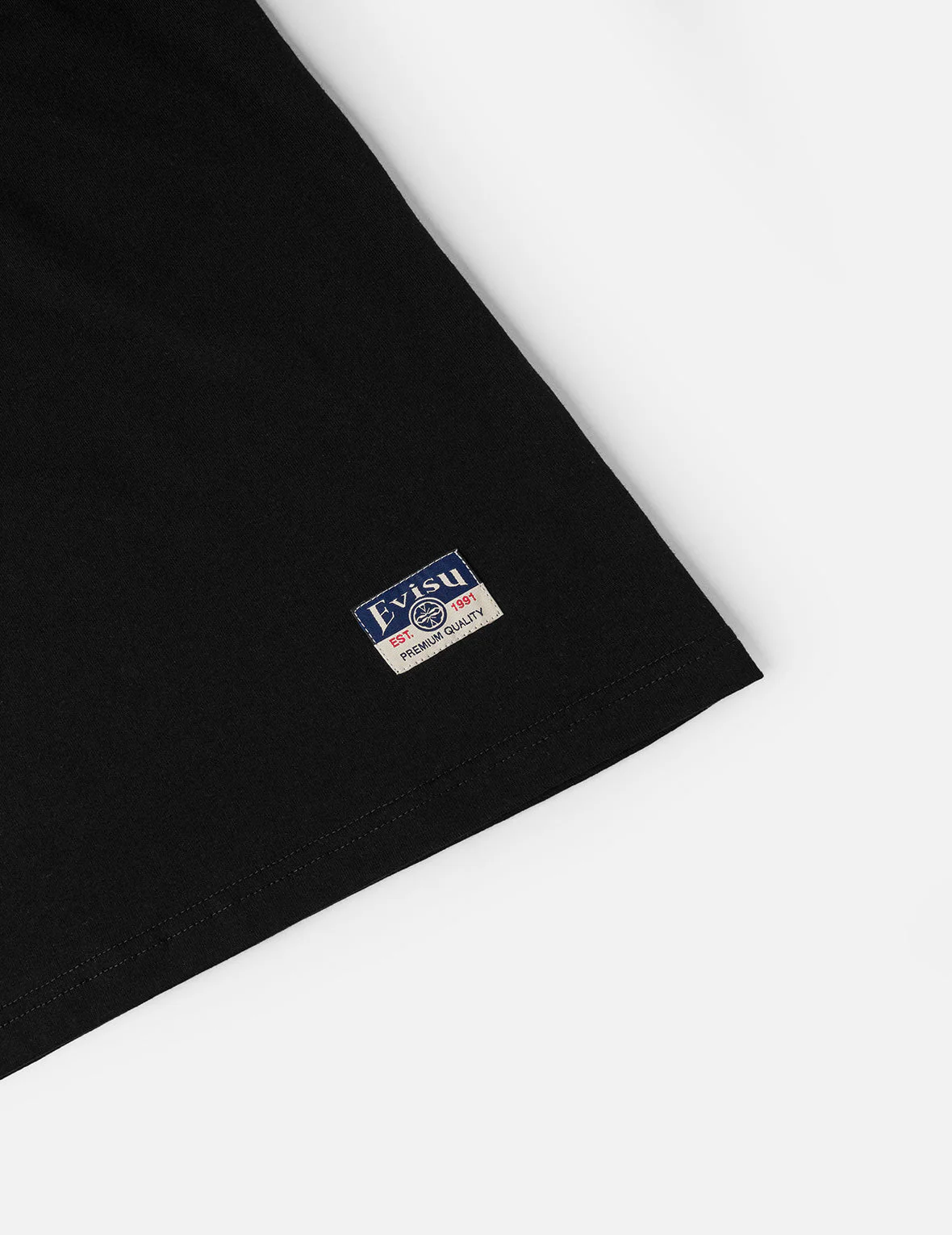 EVISU logo and Daruma T-shirt - Image 17