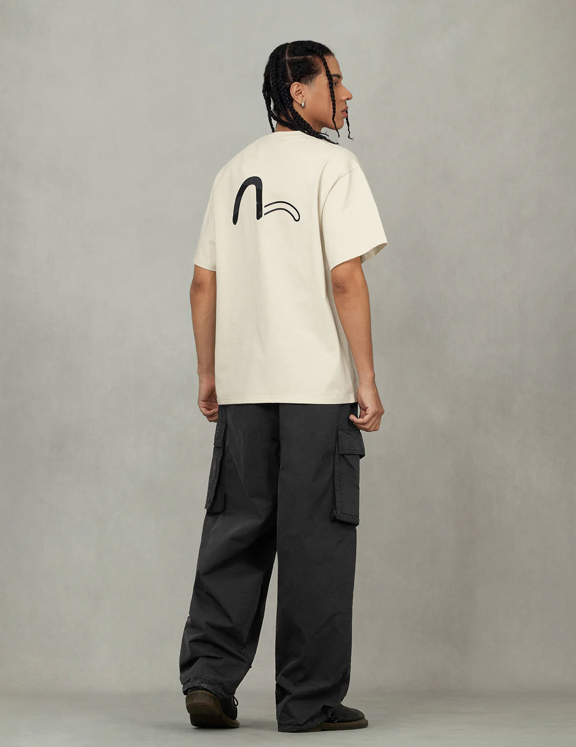 EVISUKURO and Contrasting Seagull Print Relax Fit T-shirt - Image 12