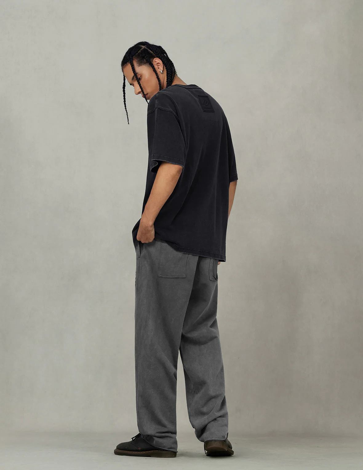 EVISUKURO E Embroidery Distressed Loose Fit Sweatpants - Image 6