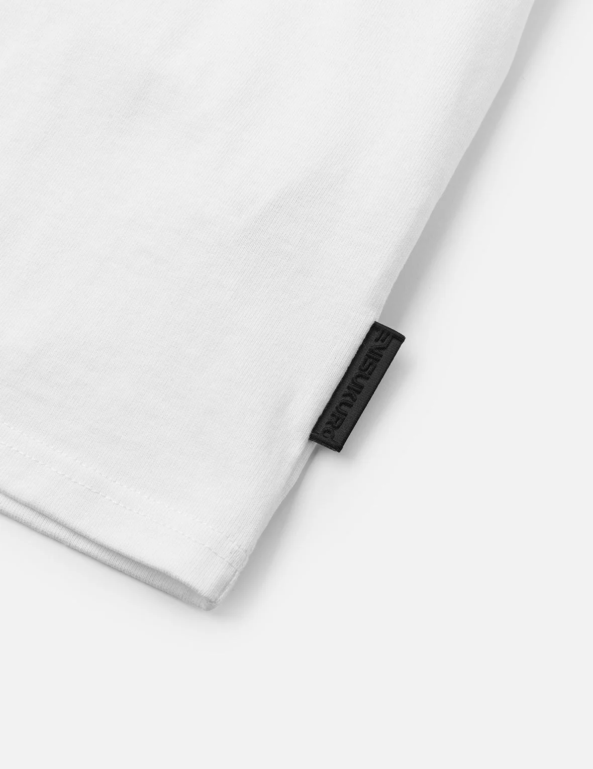 EVISUKURO Flocking and Plastisol Print Regular Fit T-shirt - Image 19