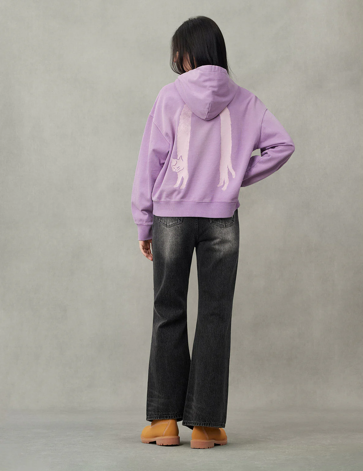 Fuzzy Cat Daicock Print Cropped Hoodie - Image 11