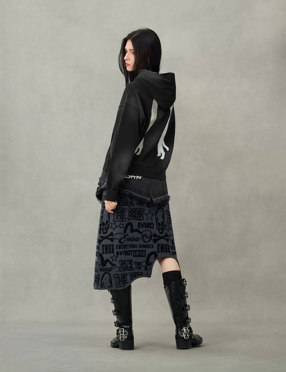 Fuzzy Cat Daicock Print Cropped Hoodie - Image 12