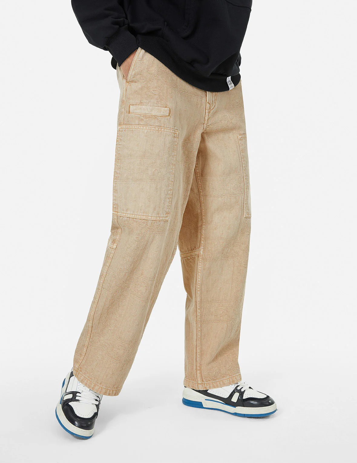 Garment Dyed Paisley Jacquard and Multi-Pocket Relax Fit Pants - Image 10