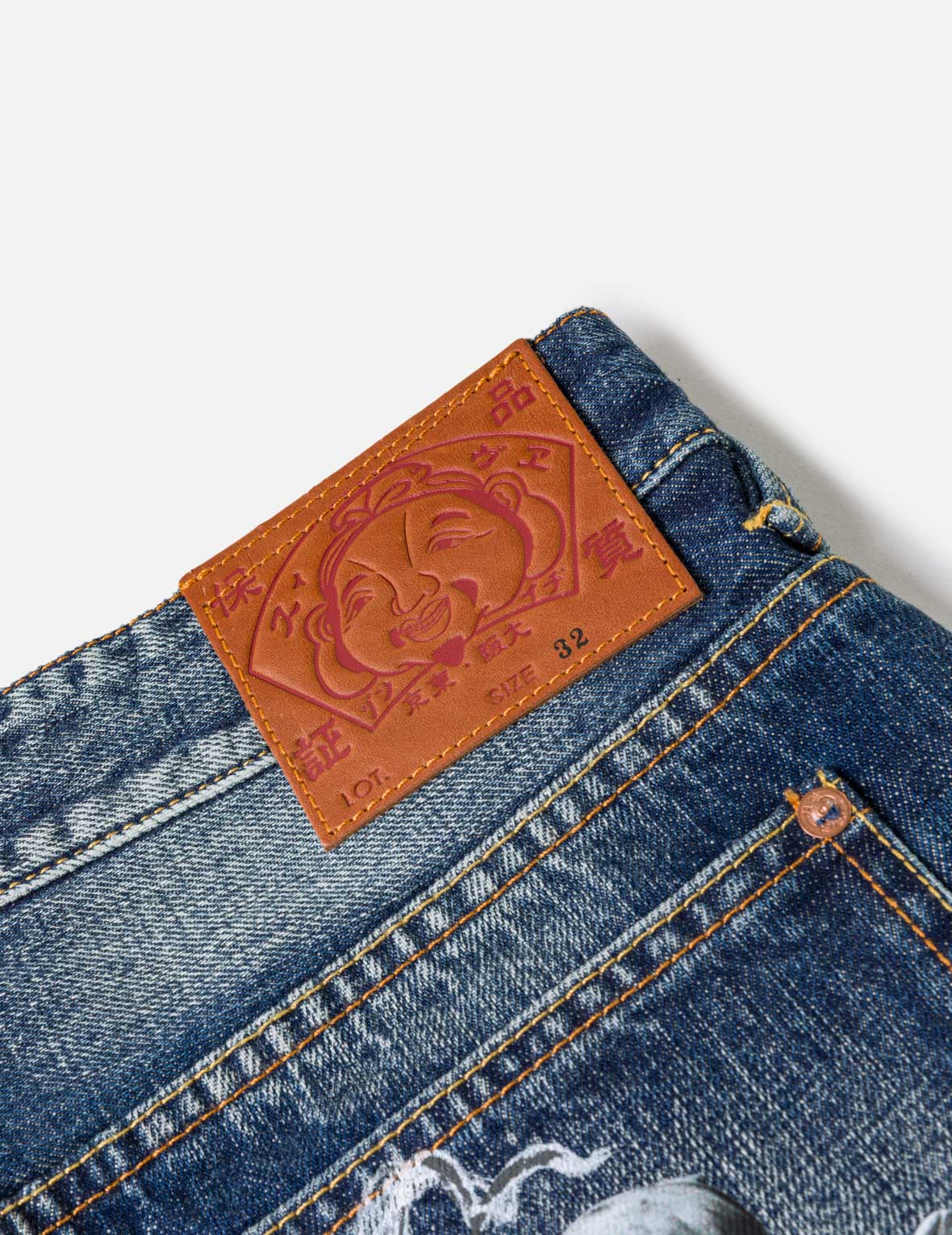 Graffiti Angel Pocket Denim Shorts - Image 11