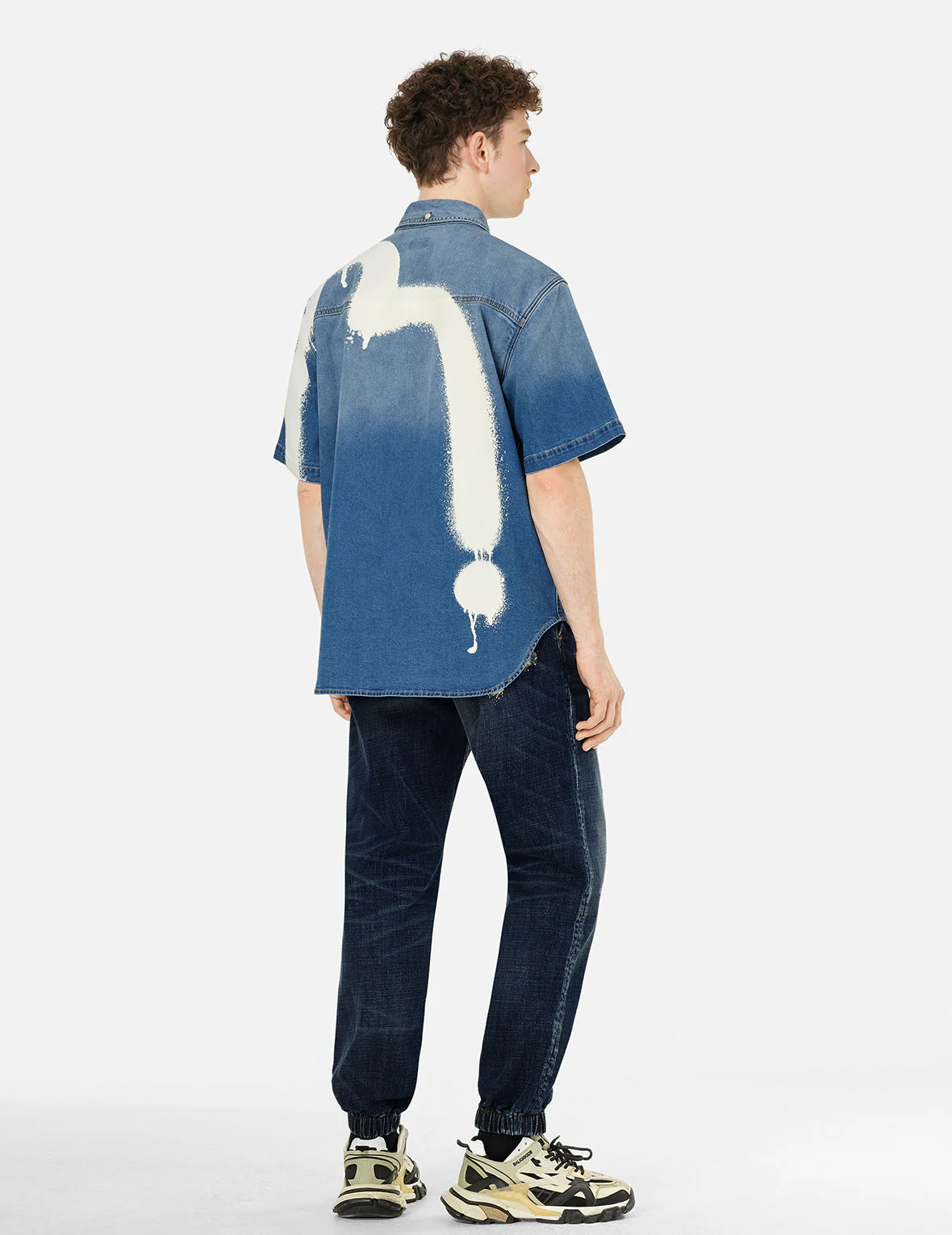 Graffiti Daicock Print Relax Fit Denim Short-Sleeves Shirt - Image 4