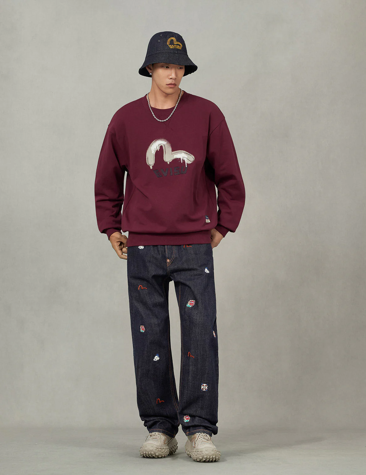 Graffiti Seagull Print and Sashiko Relax Fit Sweatshirt - Image 10