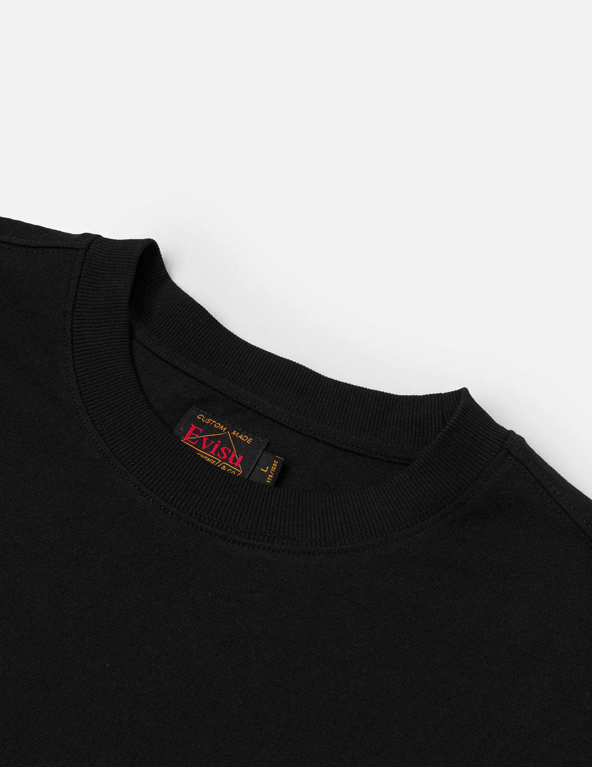 Graffiti-style Daicock Print Relax Fit T-shirt - Image 21