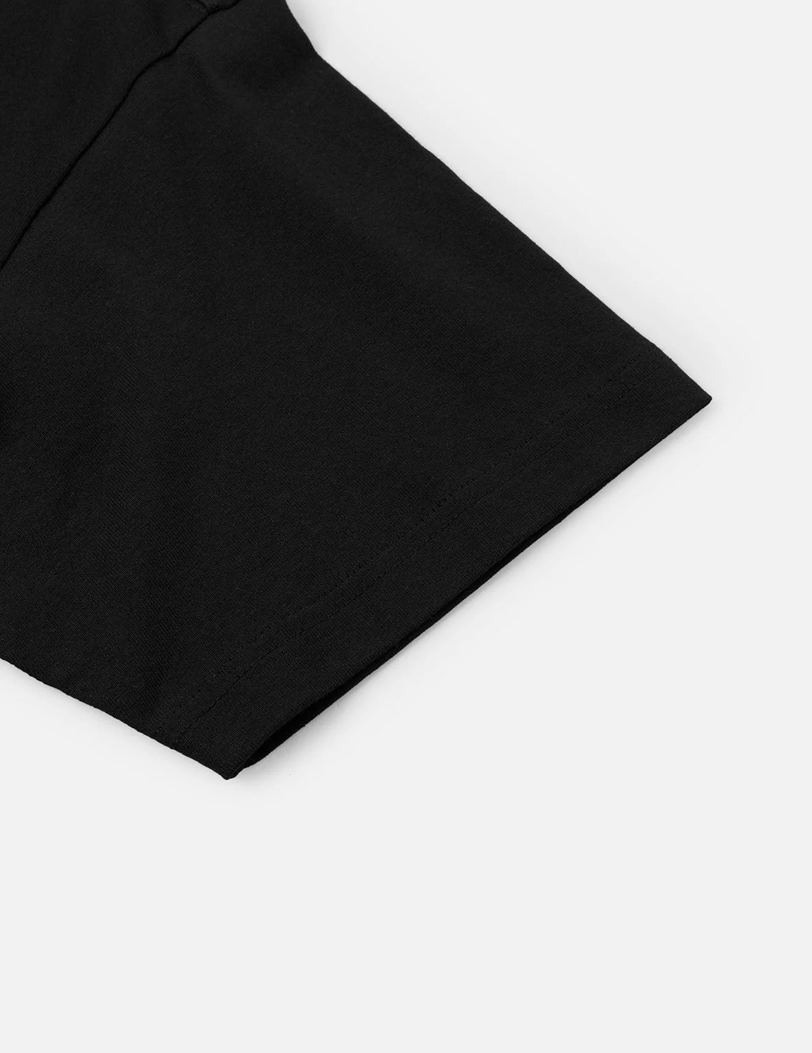 Graffiti-style Daicock Print Relax Fit T-shirt - Image 23