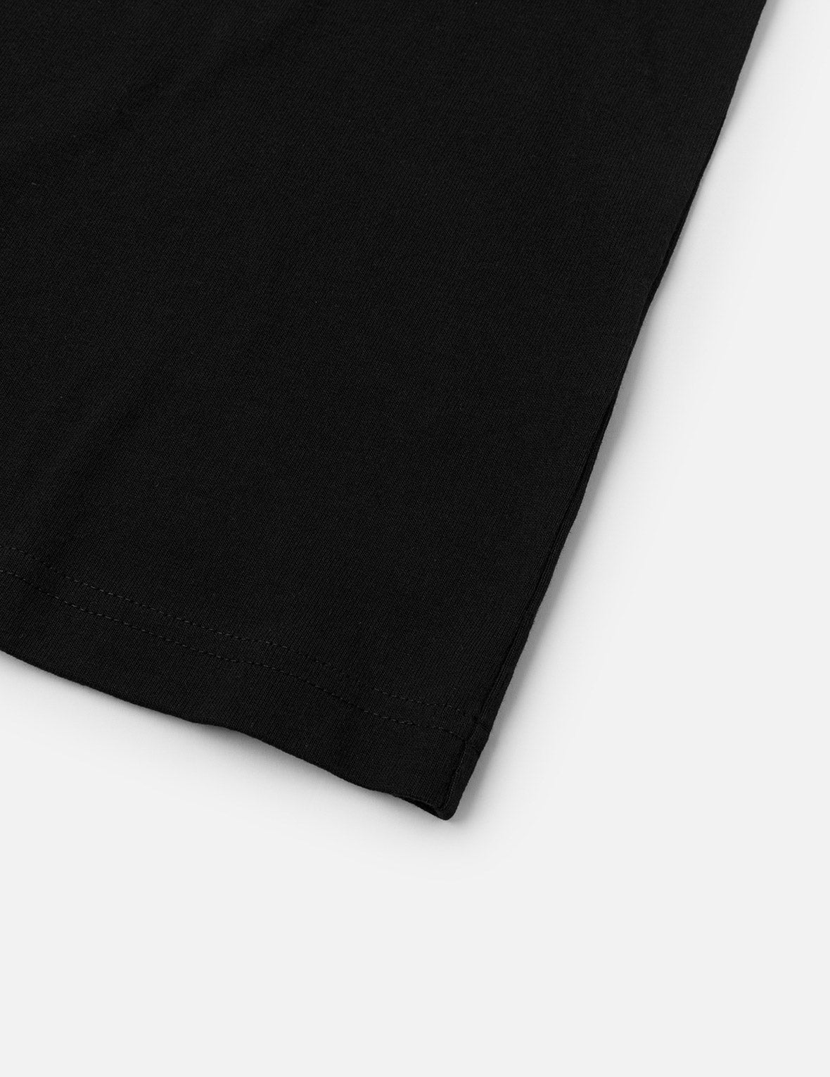 Graffiti-style Daicock Print Relax Fit T-shirt - Image 25