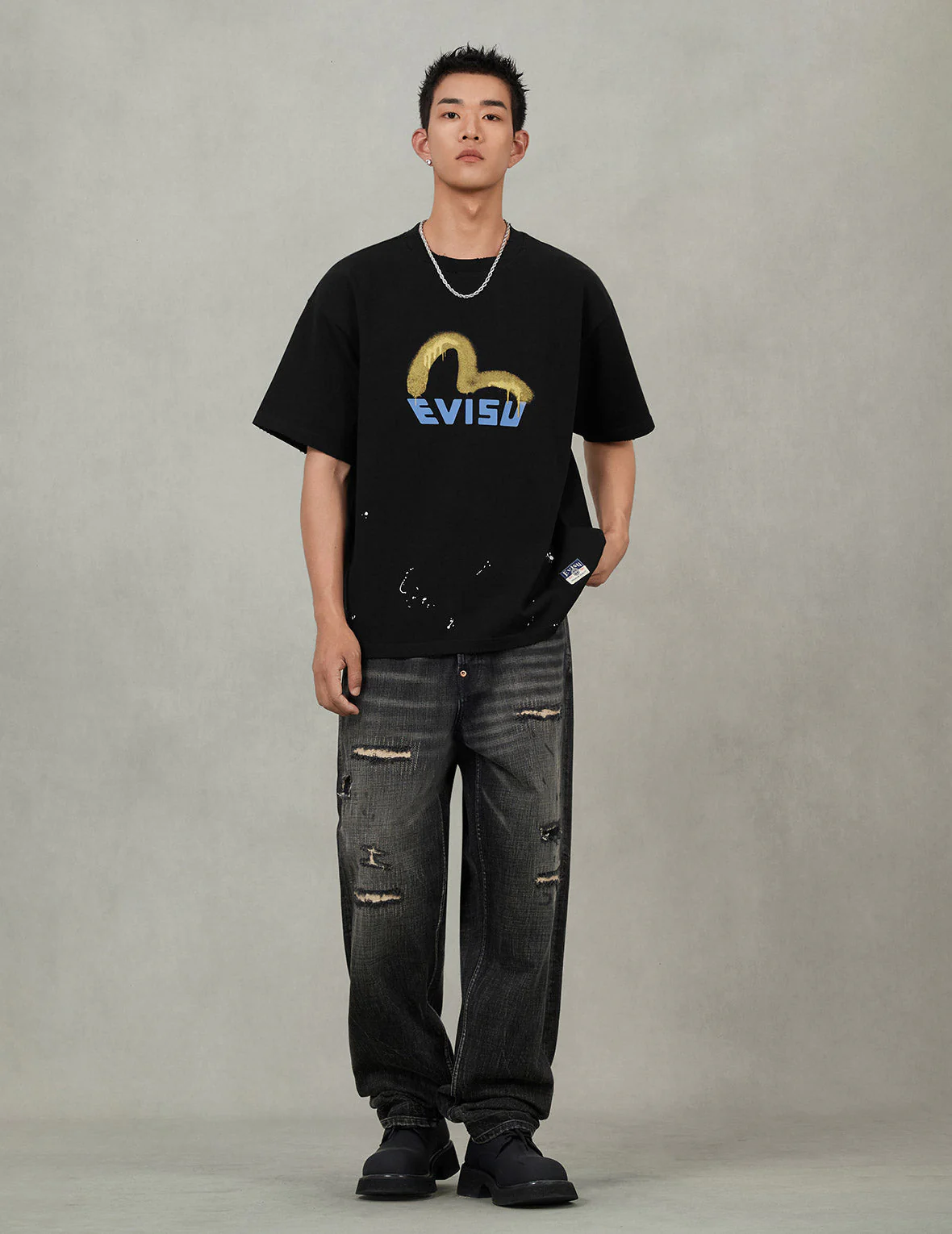 Graffiti-Style Seagull and Logo Print Relax Fit T-Shirt - Image 18