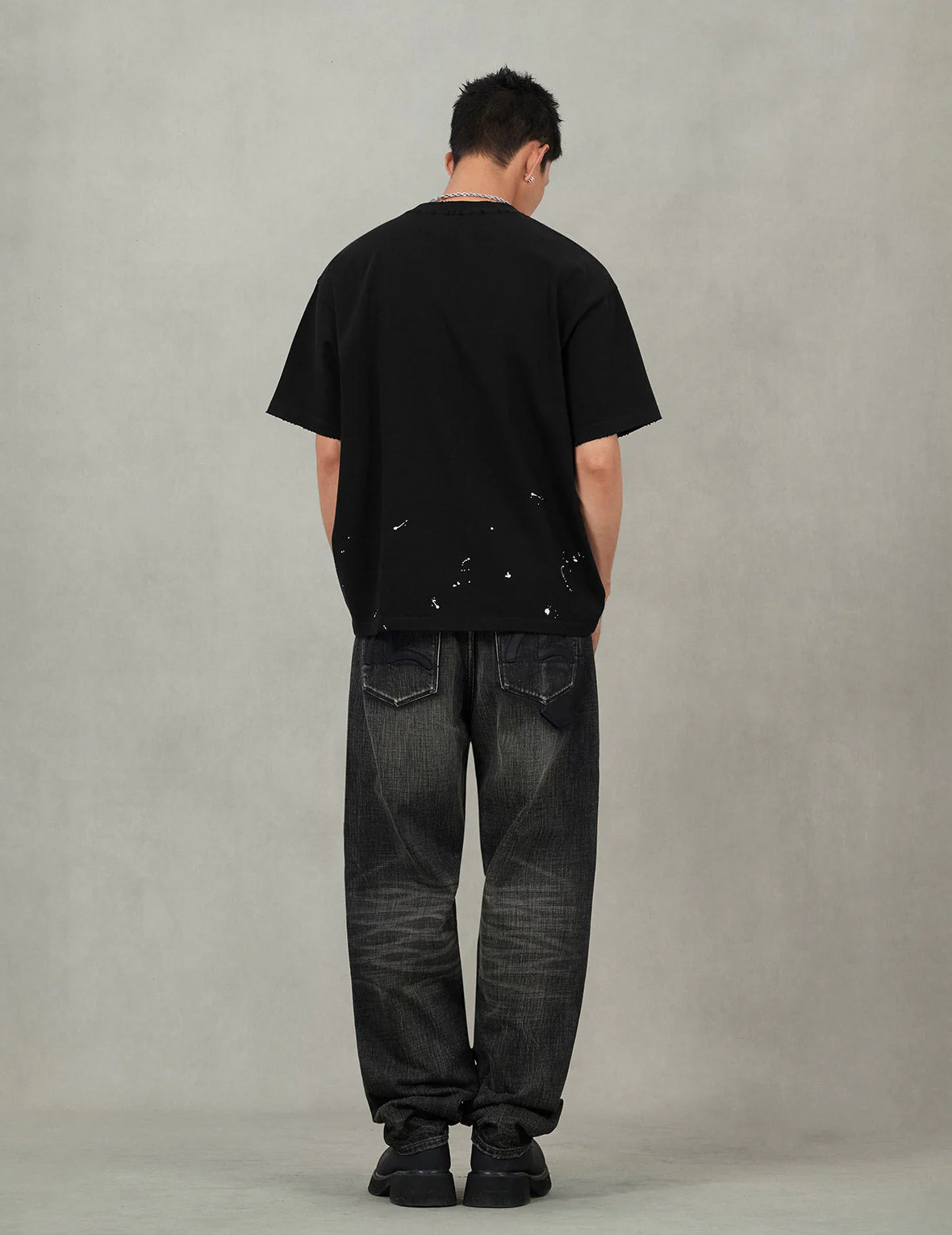 Graffiti-Style Seagull and Logo Print Relax Fit T-Shirt - Image 22