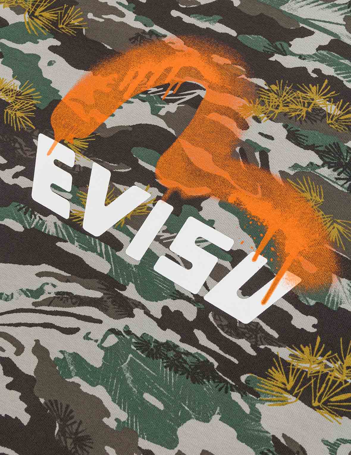 Graffiti-Style Seagull and Logo Print Relax Fit T-Shirt - Image 25