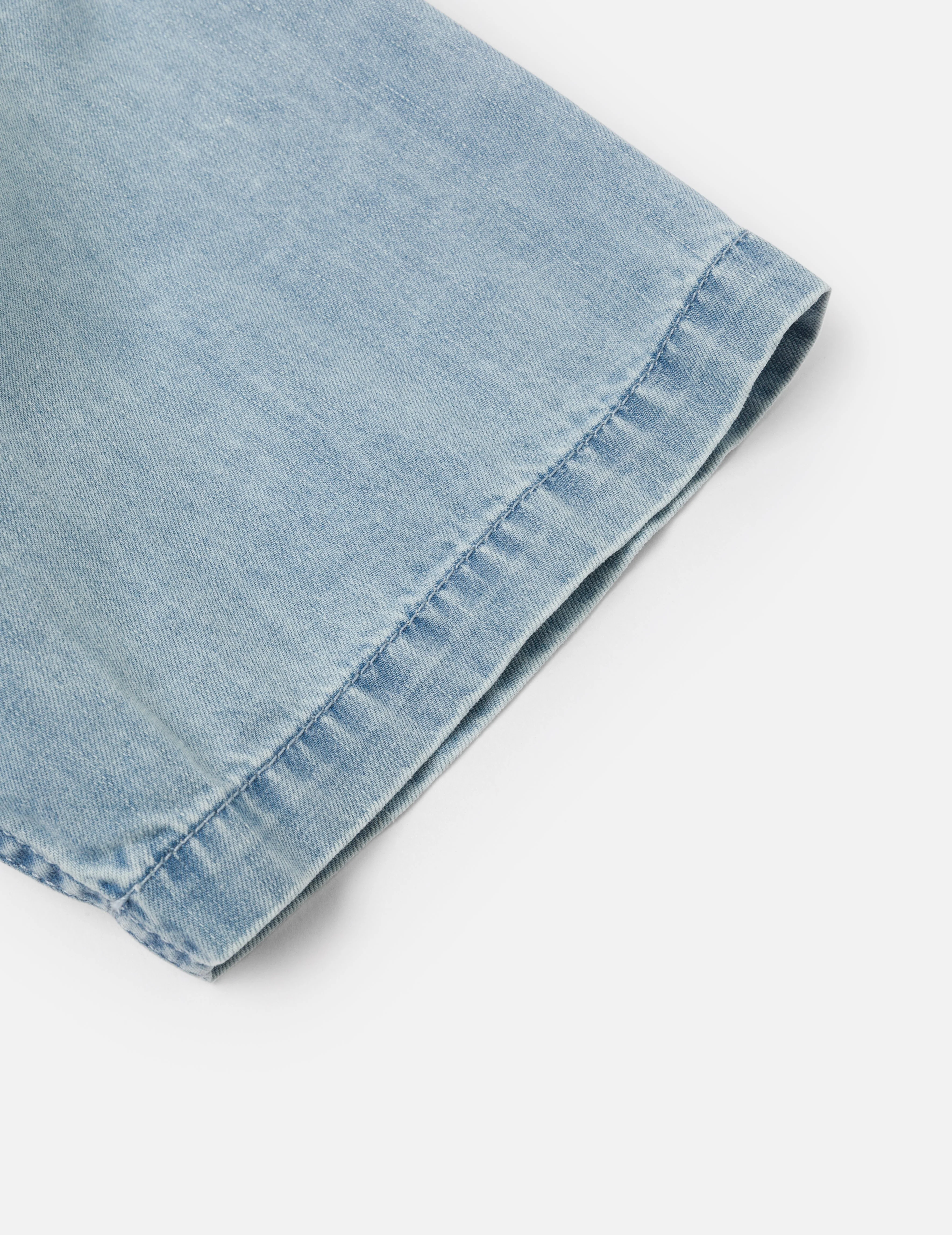 Hakutaku and Logo Print Fashion Fit Denim Baseball Shirt - Image 10