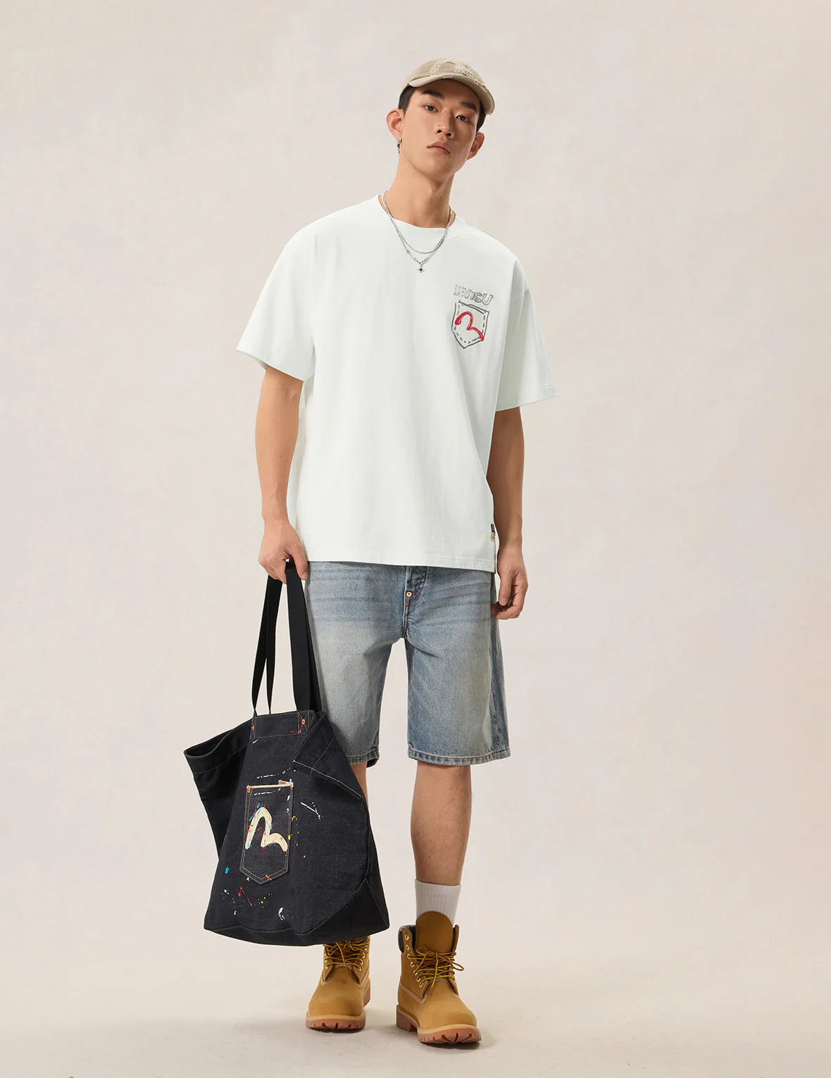 Hand-Drawn Fortune Cat T-shirt - Image 8