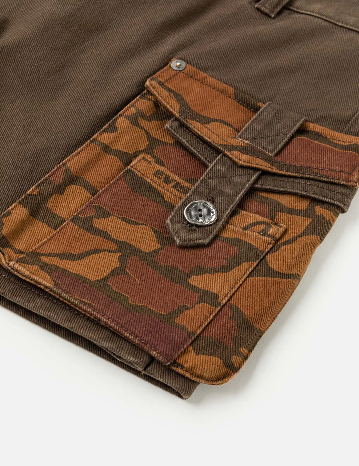 Ishigaki Camouflage Cargo Skorts - Image 7