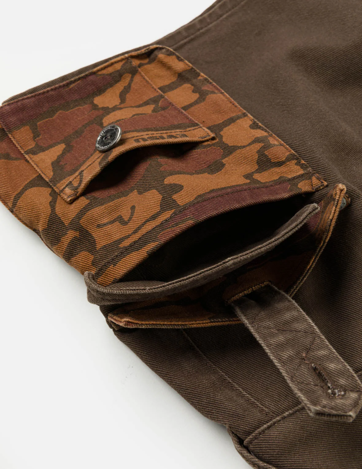 Ishigaki Camouflage Cargo Skorts - Image 9