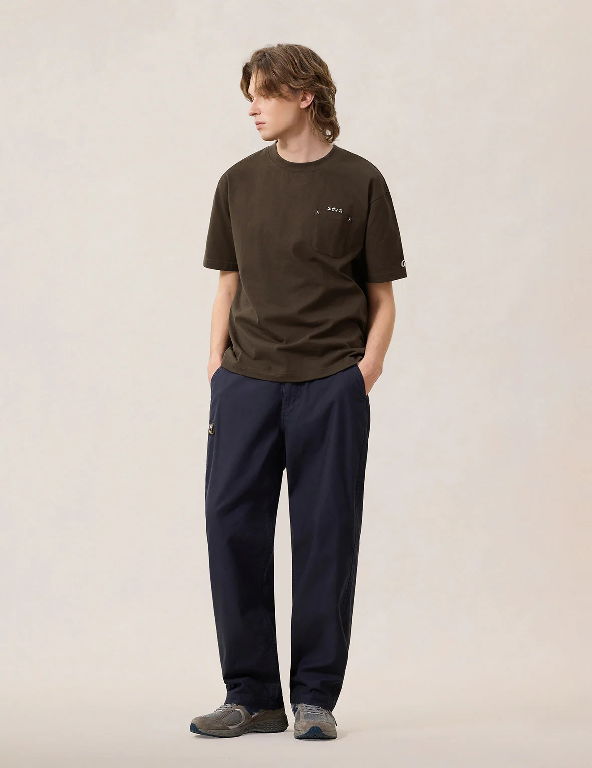 Japanese Logo Embroidery Pocket T-shirt - Image 10