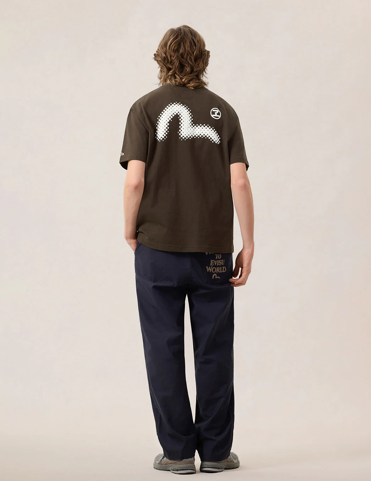 Japanese Logo Embroidery Pocket T-shirt - Image 12