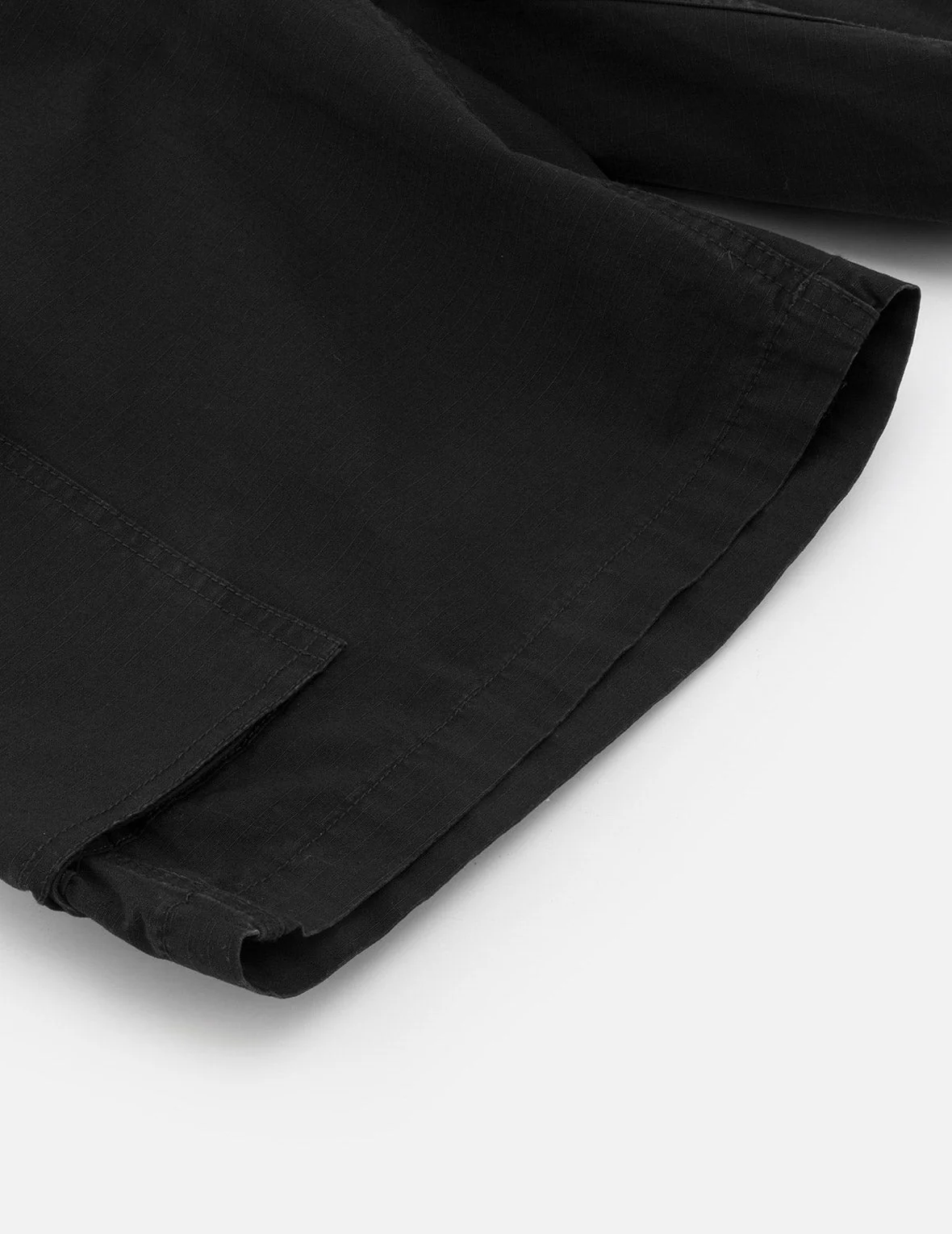 Kamon and "91" Appliqué Embroidery Regular Fit Cargo Shorts - Image 20