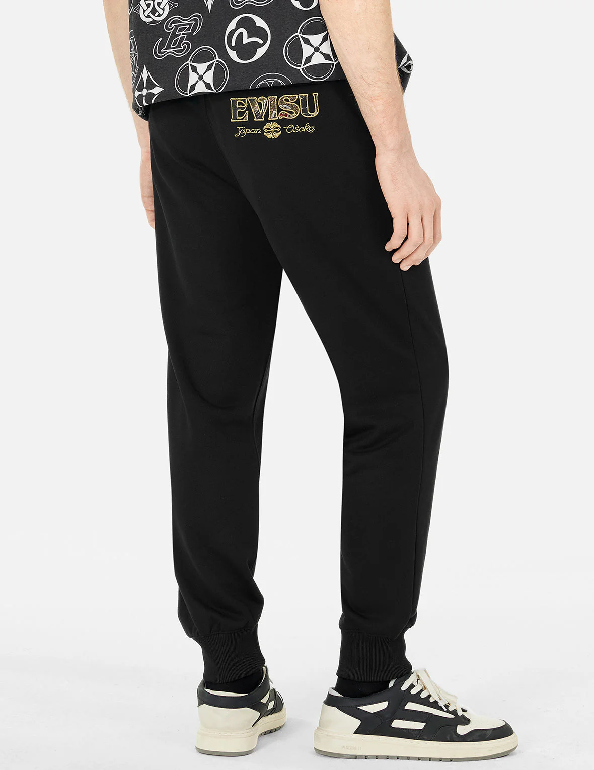 Kamon Embroidery and Logo Brocade Appliqué Regular Fit Sweatpants - Image 10