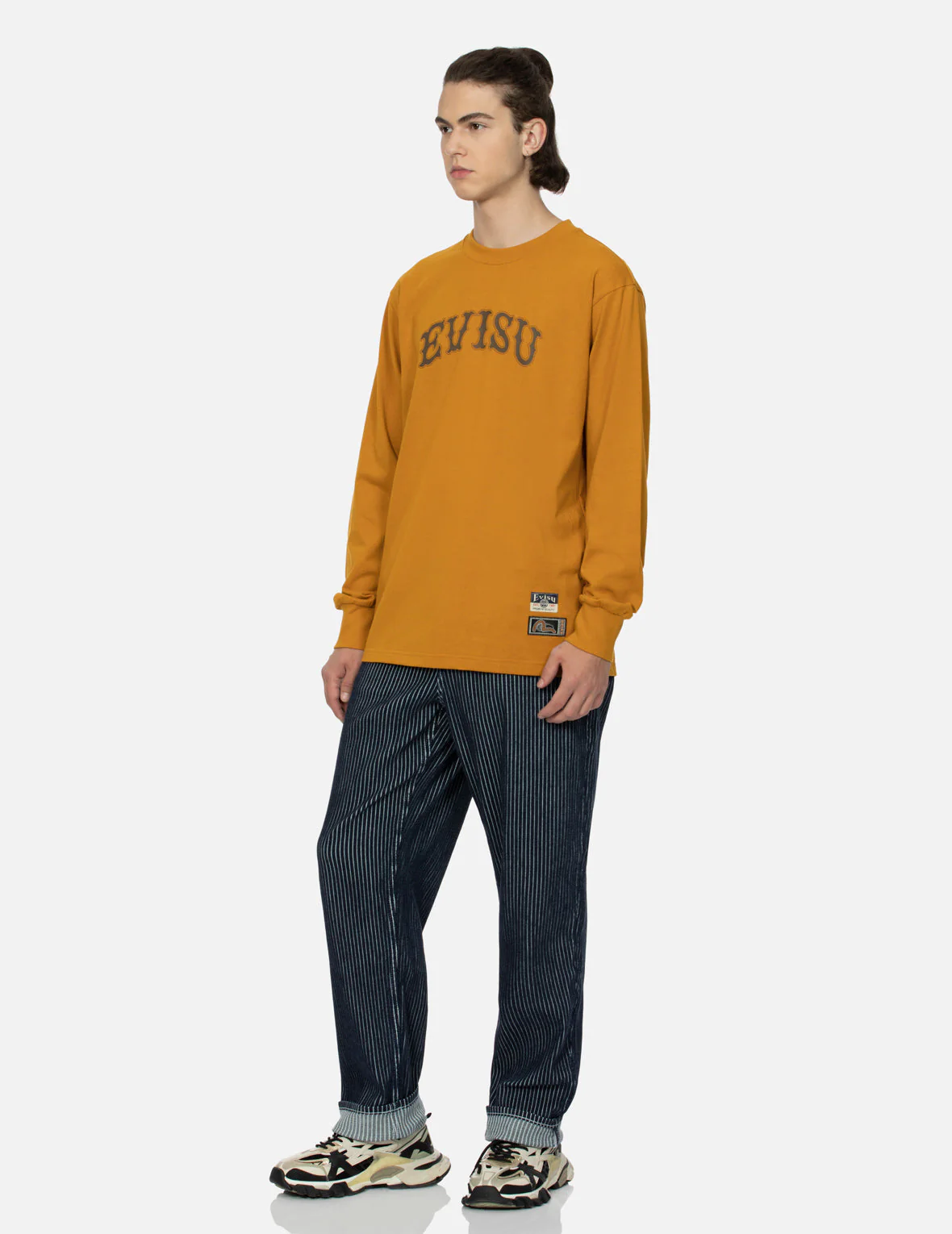 Kamon Embroidery and Logo Print Fashion Fit Long-Sleeve T-shirt - Image 4