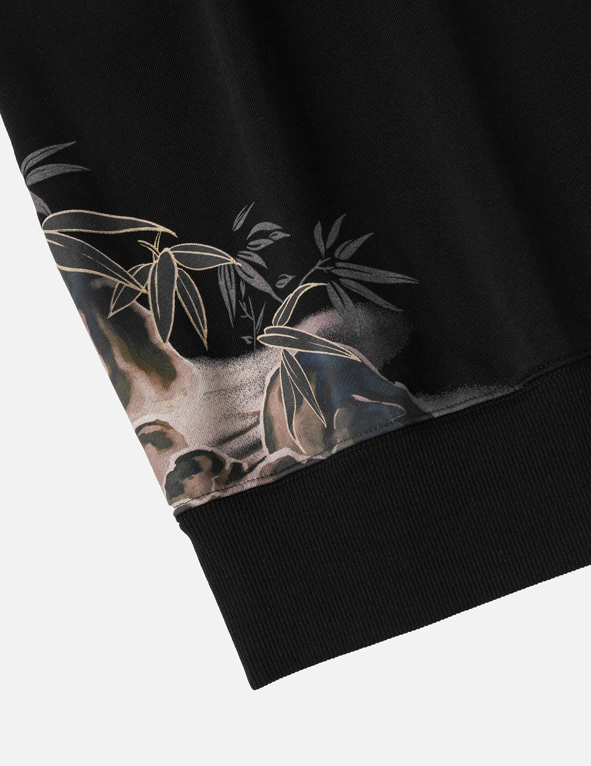 Kamon Embroidery Sweatshirt - Image 10