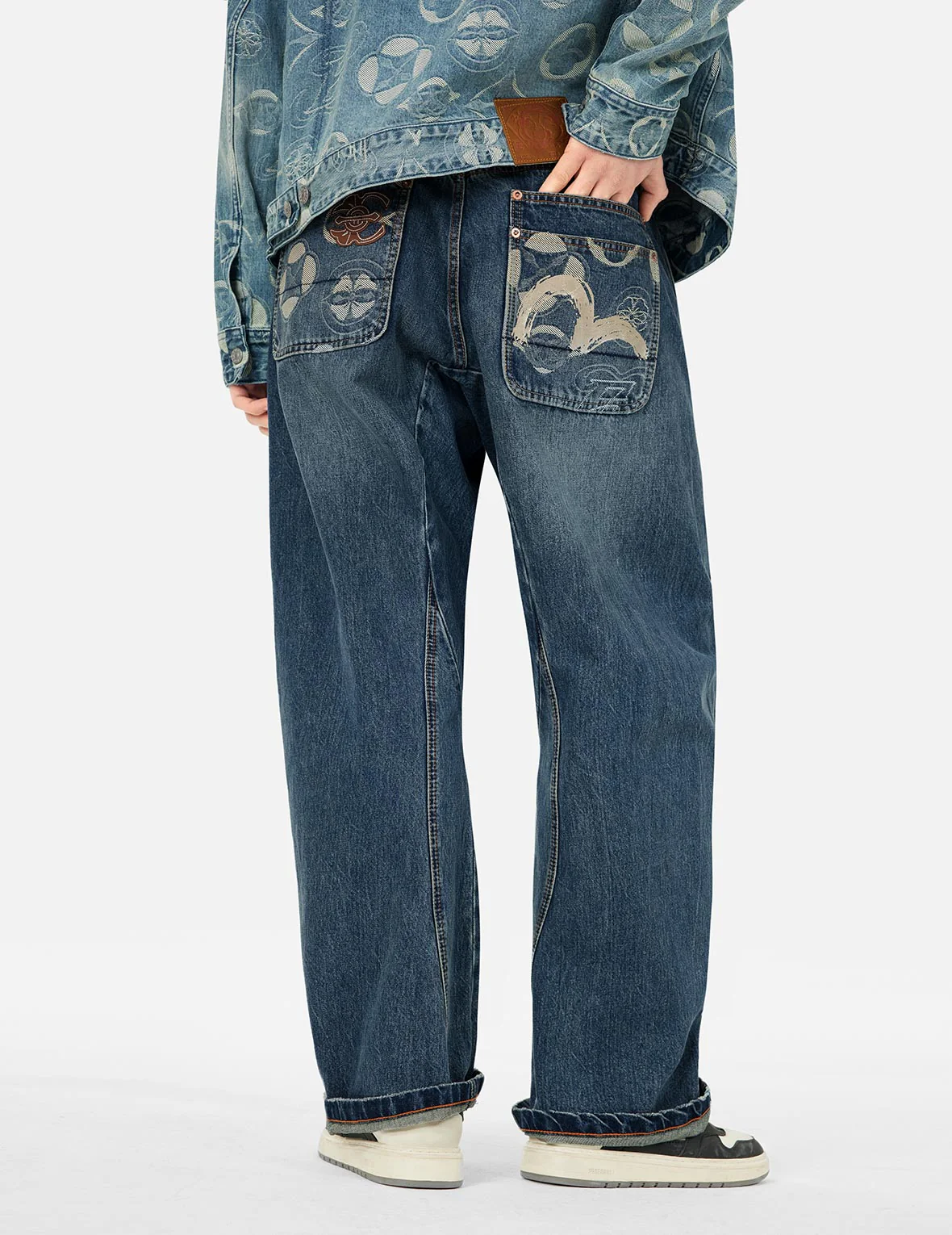 Kamon Jacquard Pockets 3D Fit Jeans - Image 5