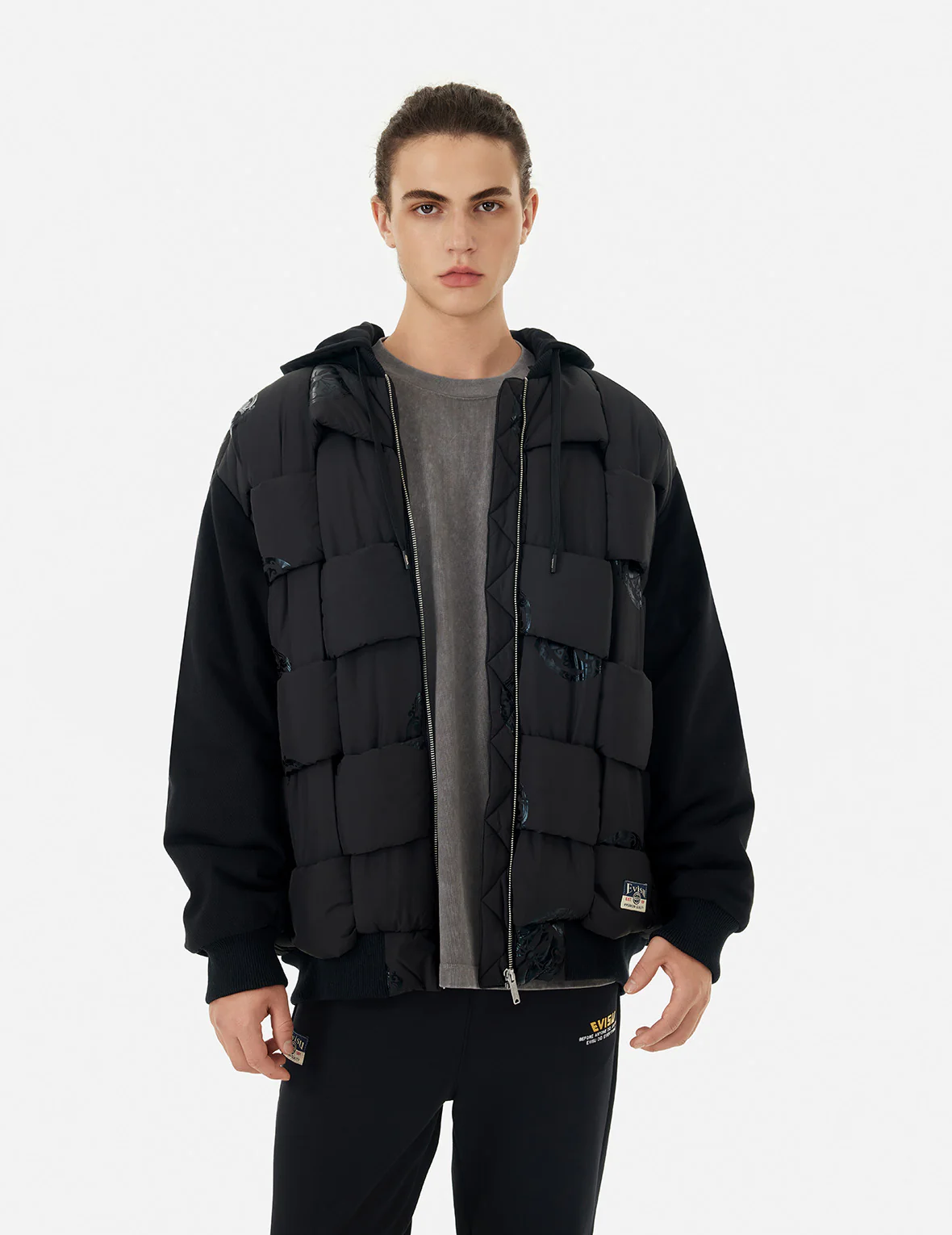 Kamon Print Loose Fit Padded Bomber Jacket - Image 3