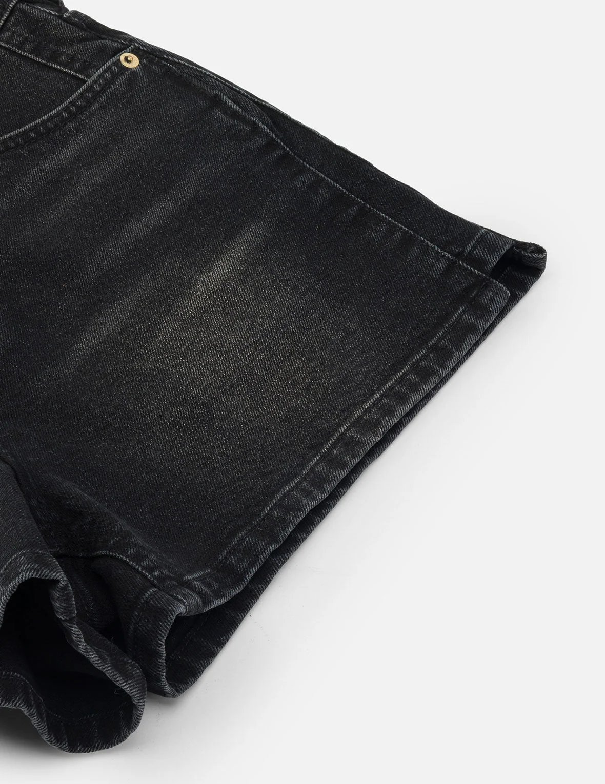 Knot Seagull Embroidery Loose Fit Denim Shorts - Image 9