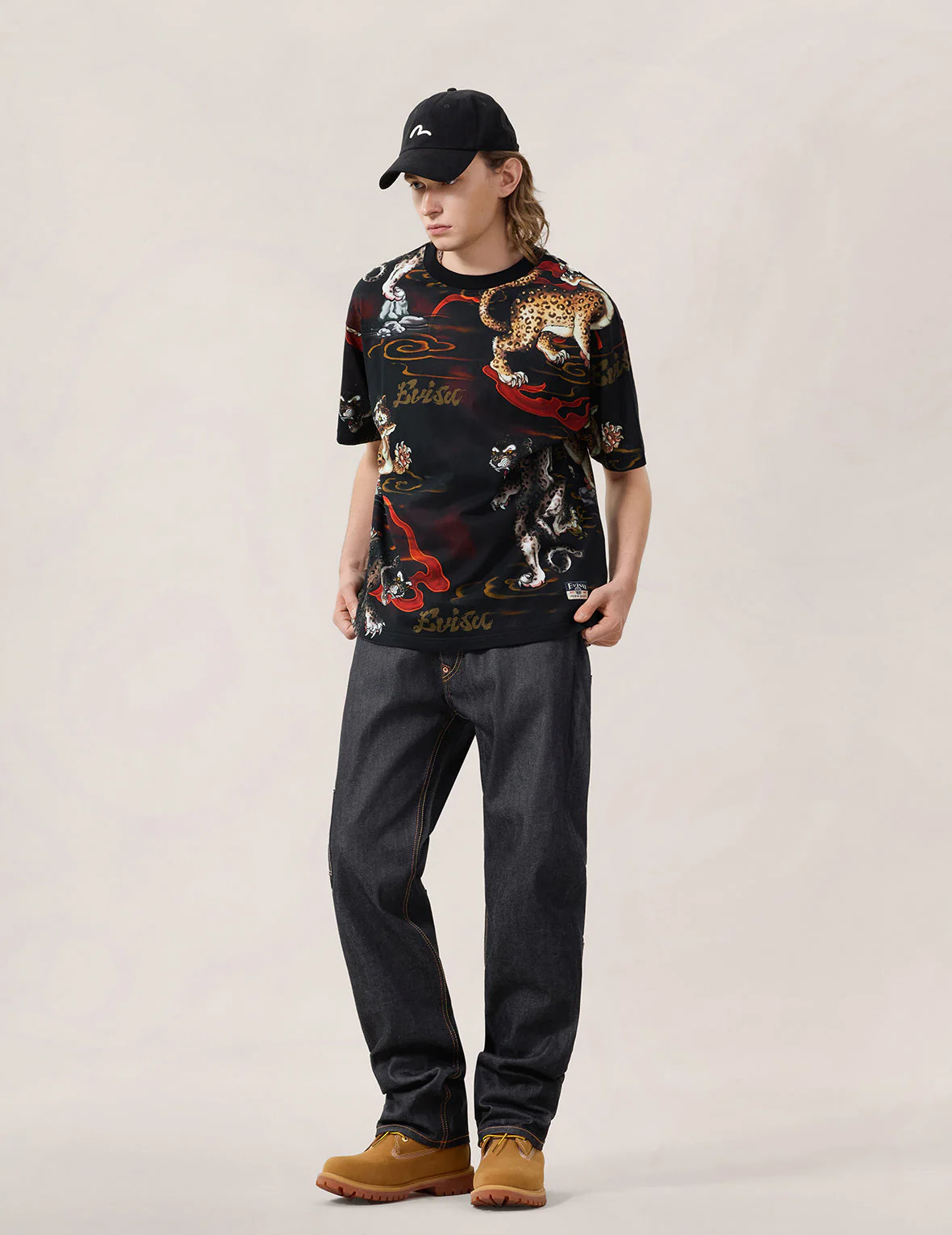 Leopard Allover Print T-Shirt - Image 7