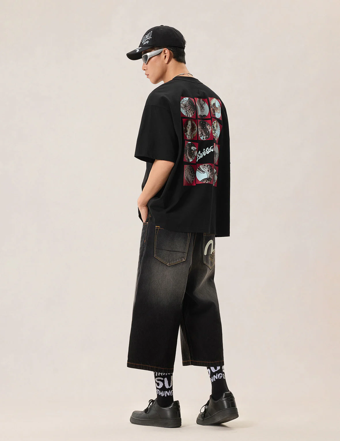 Leopard Grid Printed T-shirt - Image 10