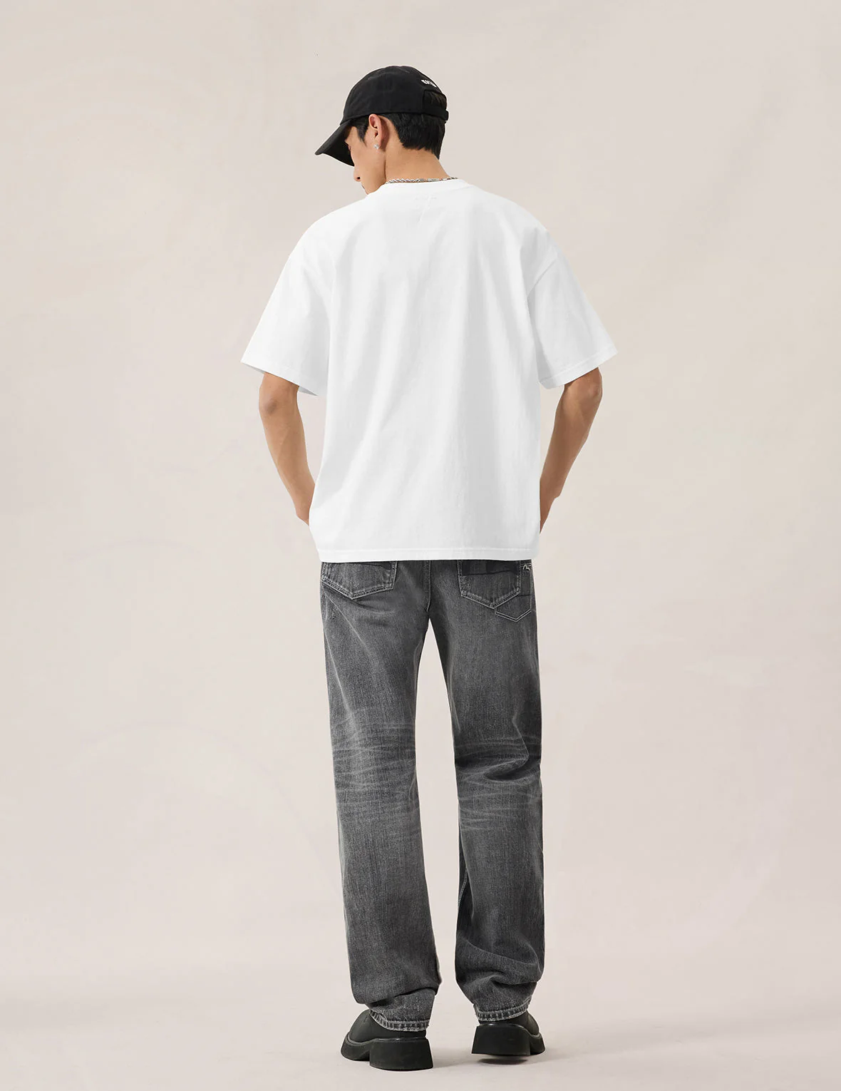 Leopard Head Print T-Shirt - Image 8