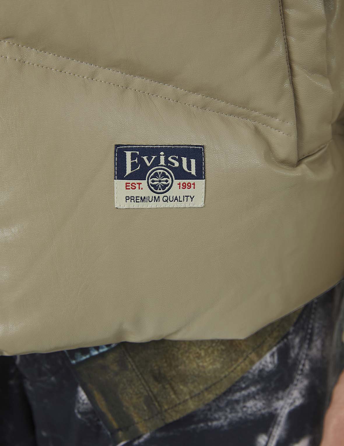 Logo and Seagull Applique Fashion Fit Down Jacket - Image 7