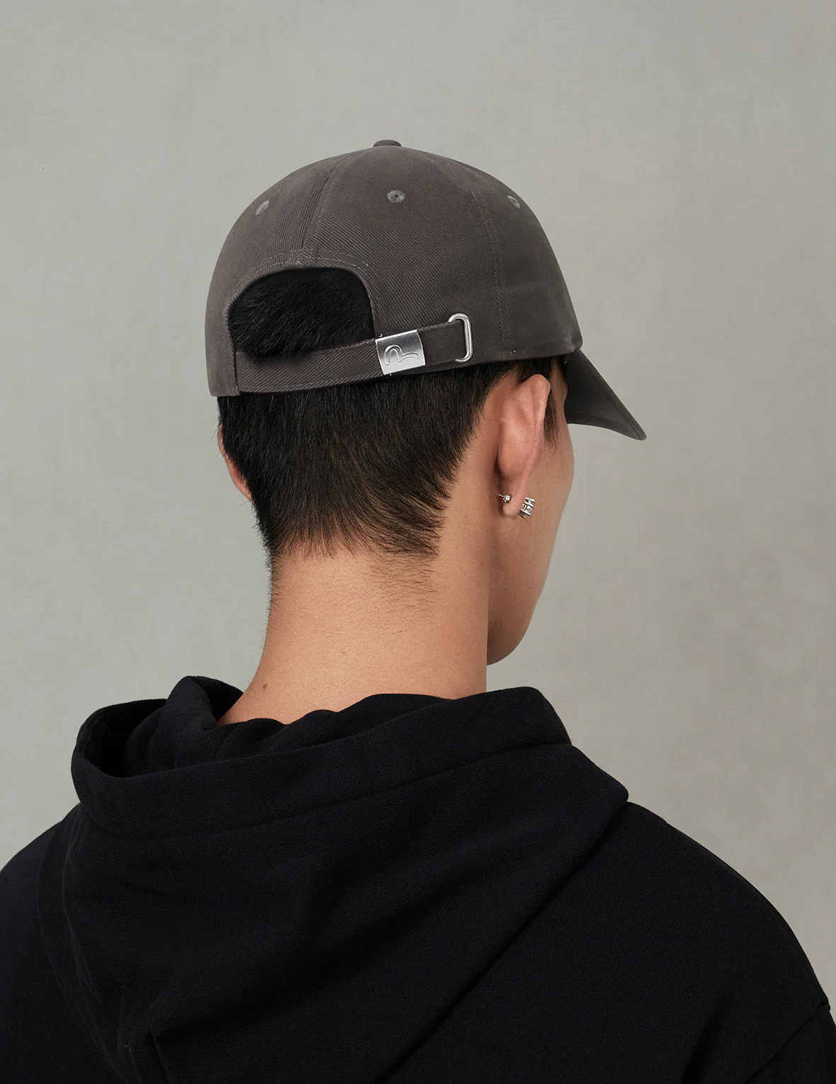 Logo Badge Embroidery Cap - Image 12