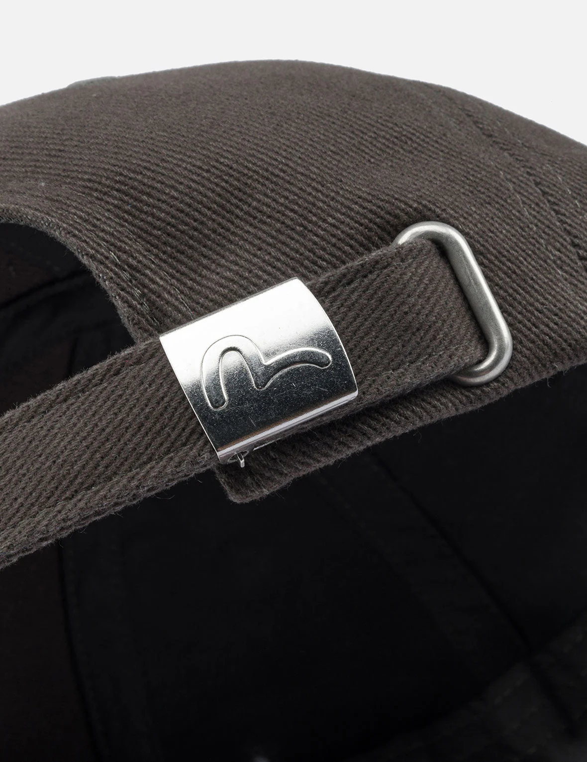 Logo Badge Embroidery Cap - Image 20