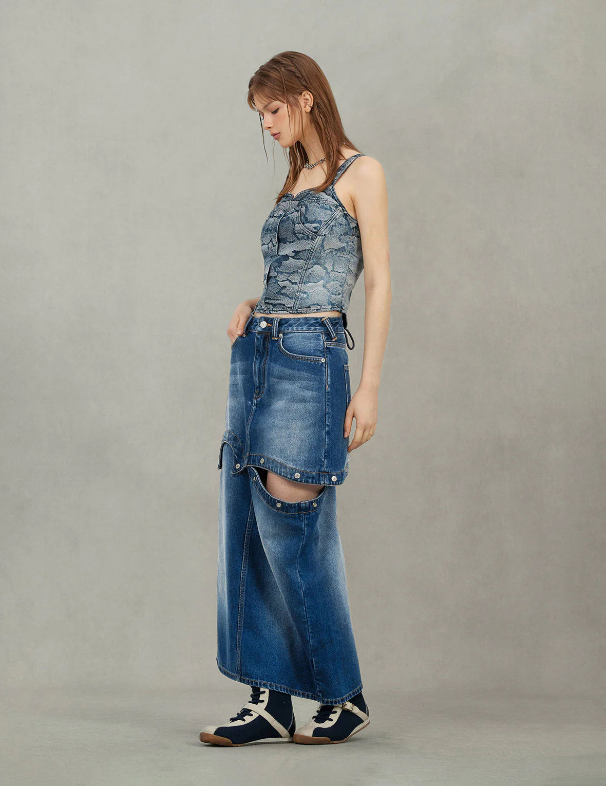 Logo Print Fashion Fit Detachable Denim Skirt - Image 5