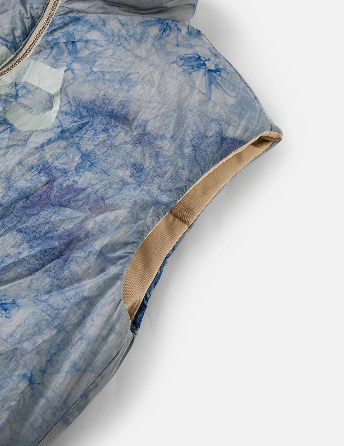 Logo Print Oversized Reversible Vest - Image 15