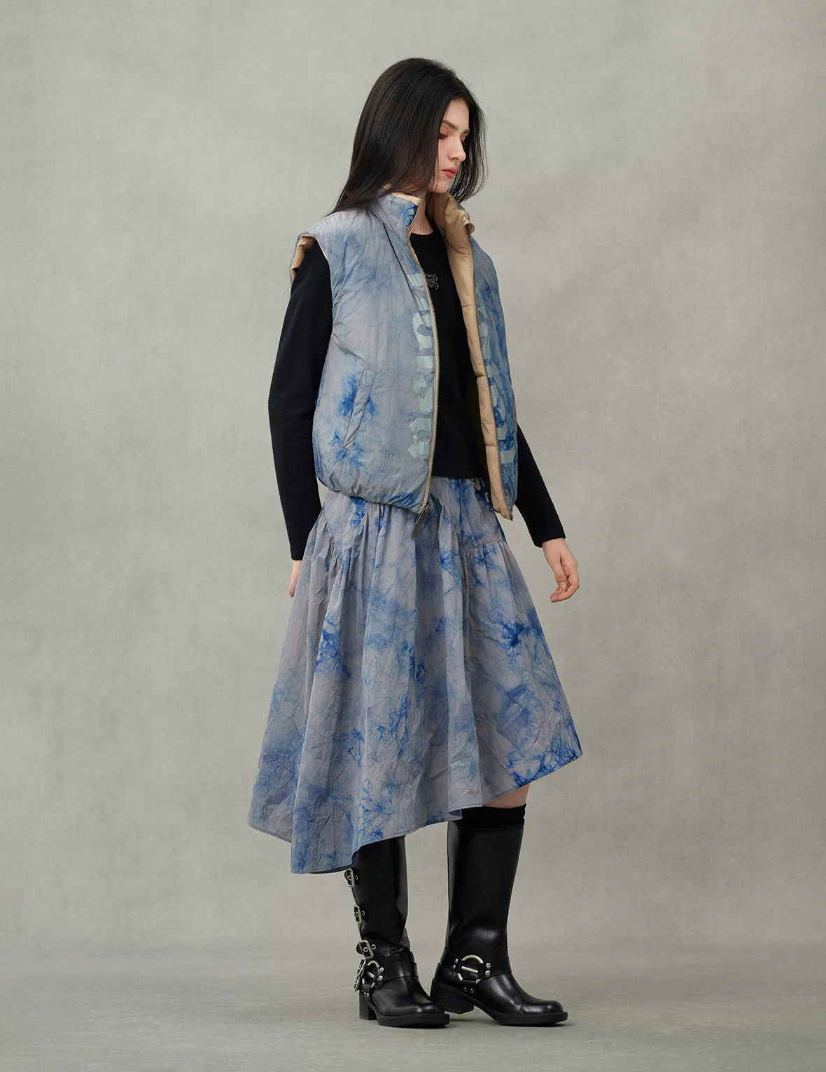Logo Print Oversized Reversible Vest - Image 5