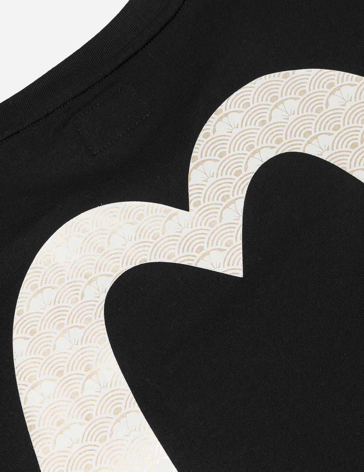 Magnolia and Knots Daicock Print Boyfriend T-shirt - Image 19