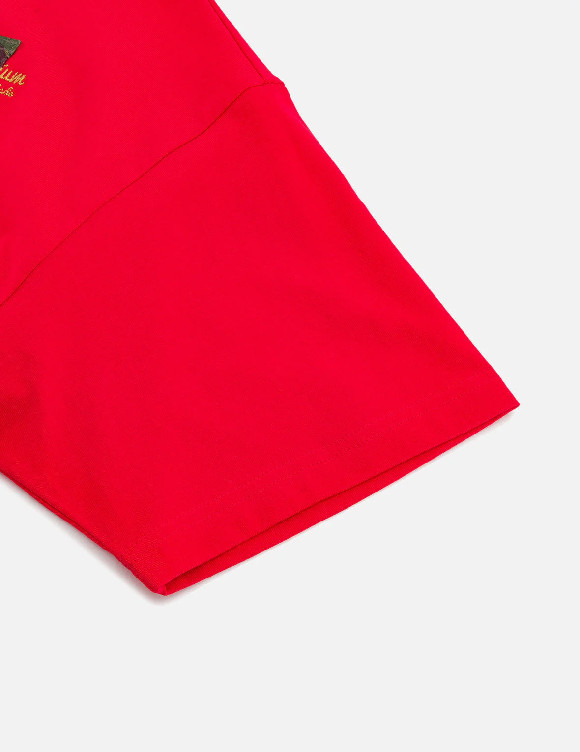 Multi-embroidery and Multi-pocket Relax Fit T-shirt - Image 19