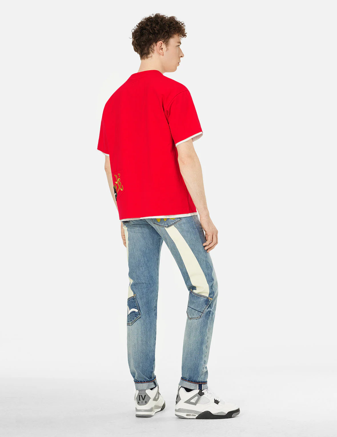 Multi-embroidery and Multi-pocket Relax Fit T-shirt - Image 7