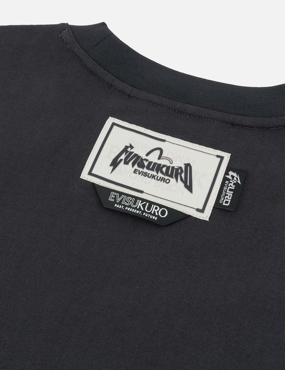 Multi Labels Oversized T-shirt - Image 6