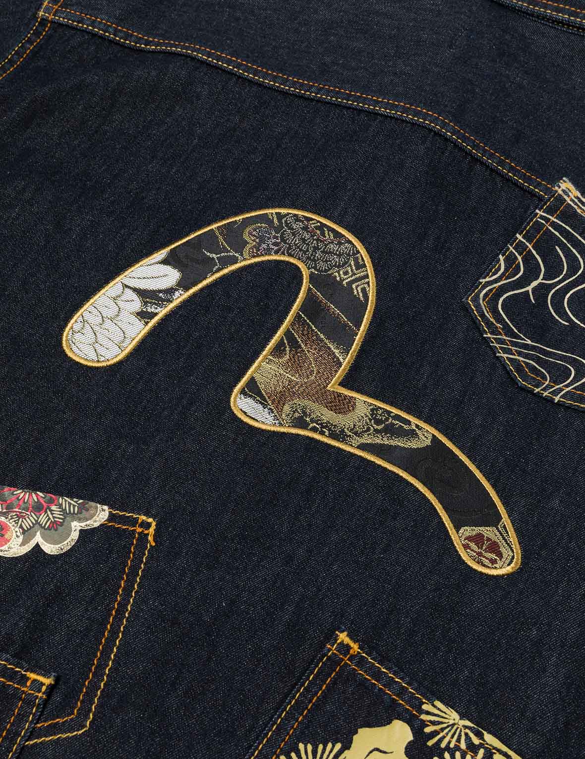 Multi-pocket and Barcode Seagull Embroidery Regular Fit Denim Shirt - Image 5