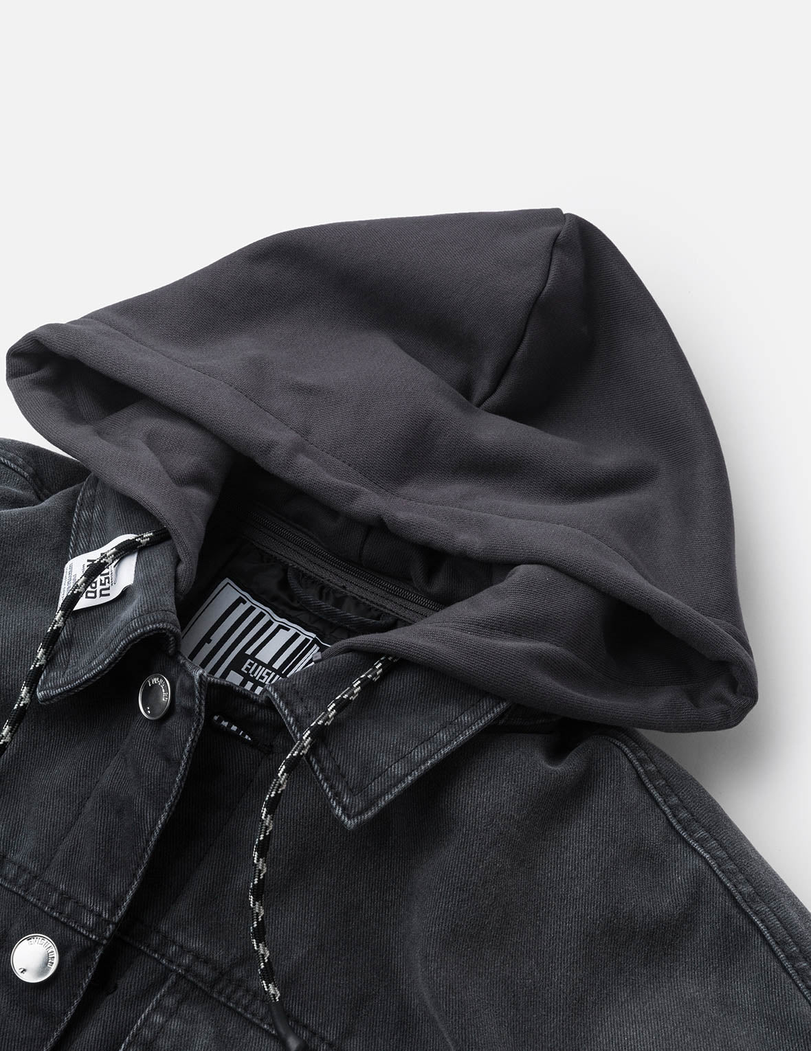 Multi-pocket and Layering Effect Relax Fit Trucker Jacket - Image 11