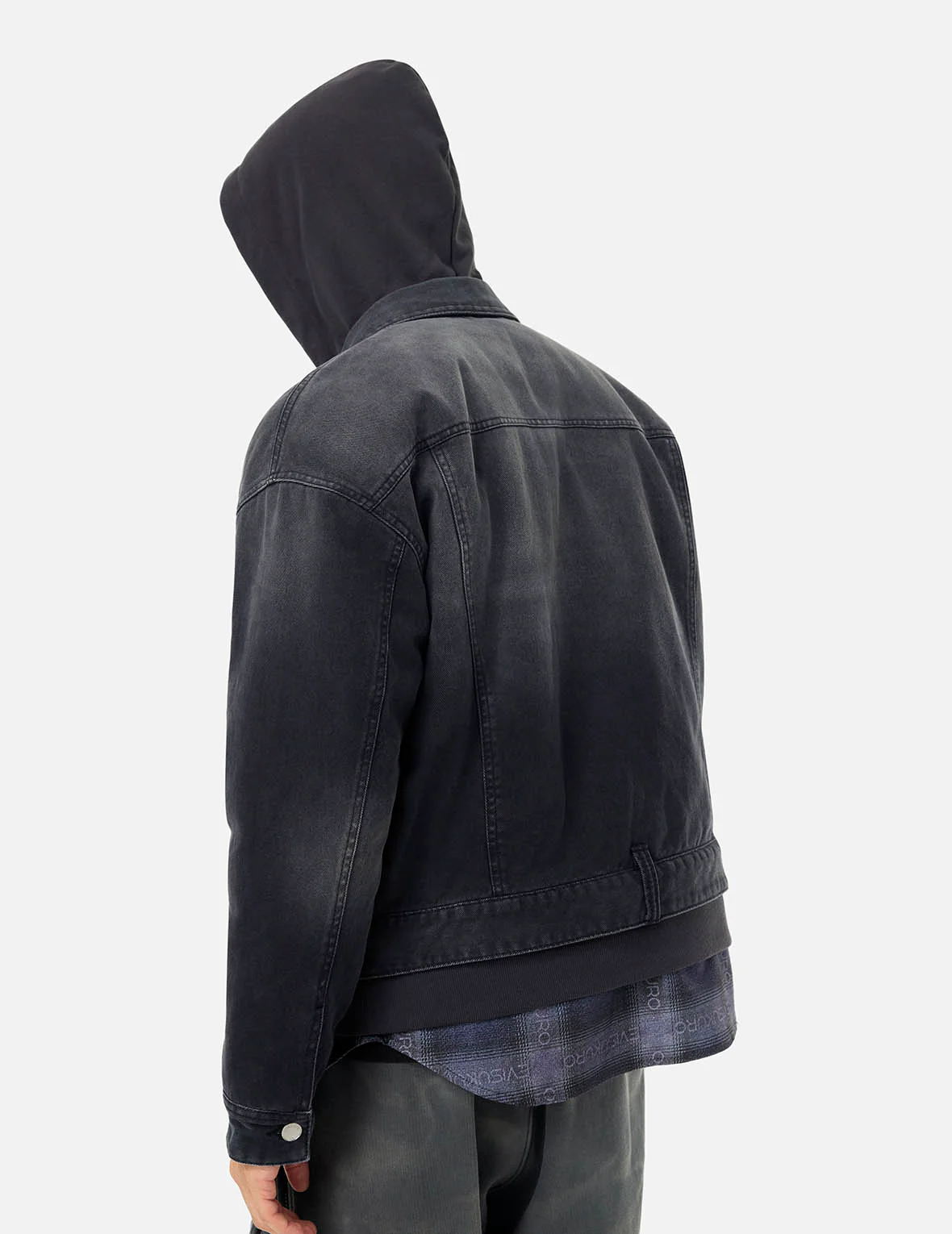 Multi-pocket and Layering Effect Relax Fit Trucker Jacket - Image 8