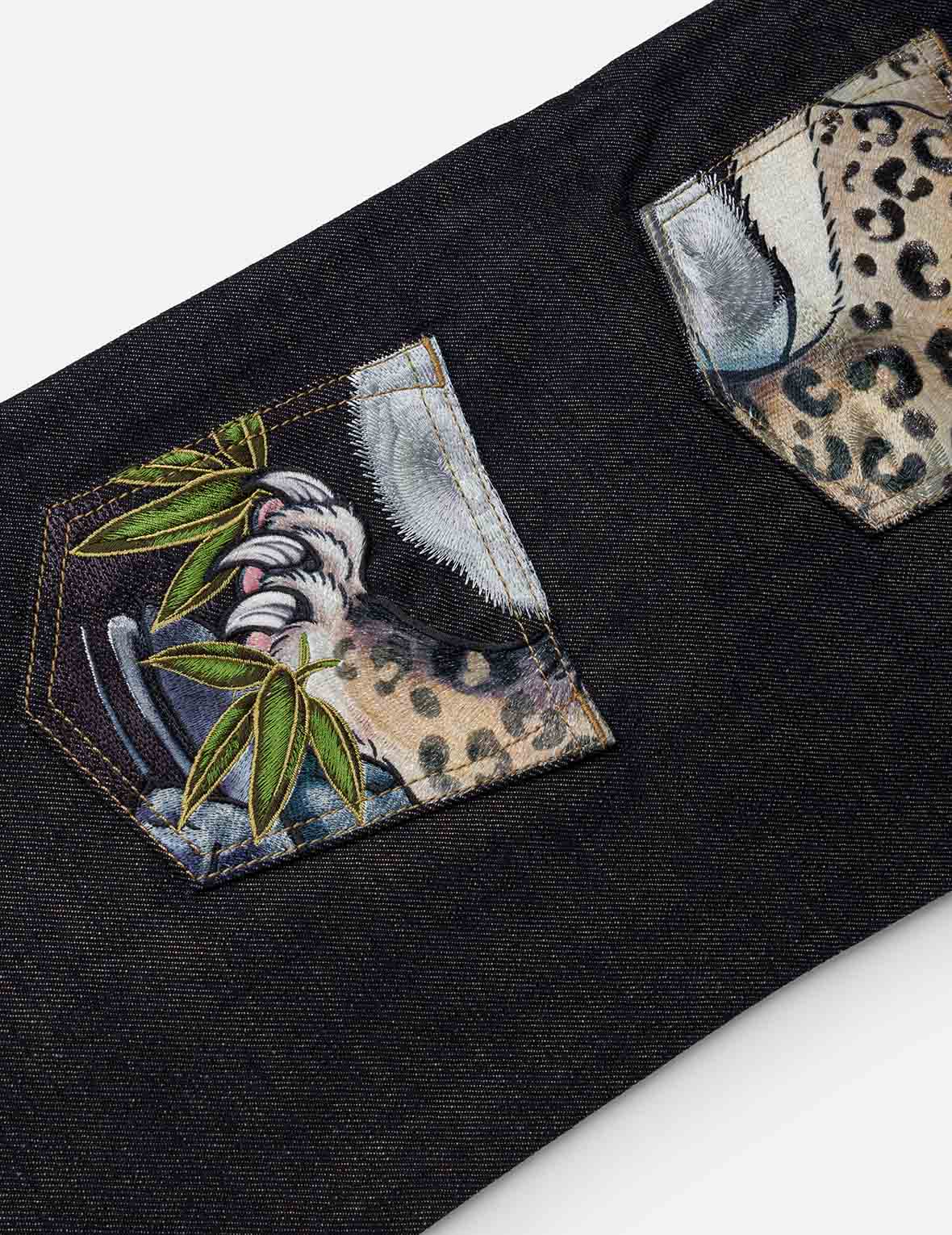 Multi-Pocket Embroidery Patch Jeans #2020 - Image 11