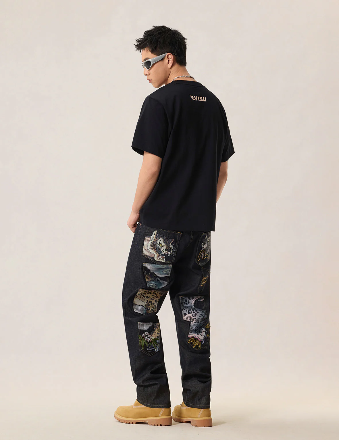 Multi-Pocket Embroidery Patch Jeans #2020 - Image 8