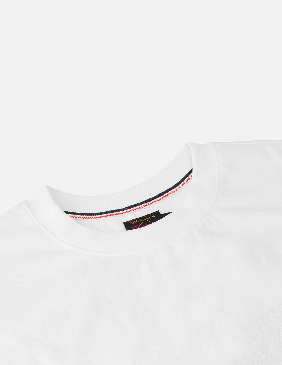 Multi-Pocket Foil Print T-Shirt - Image 19