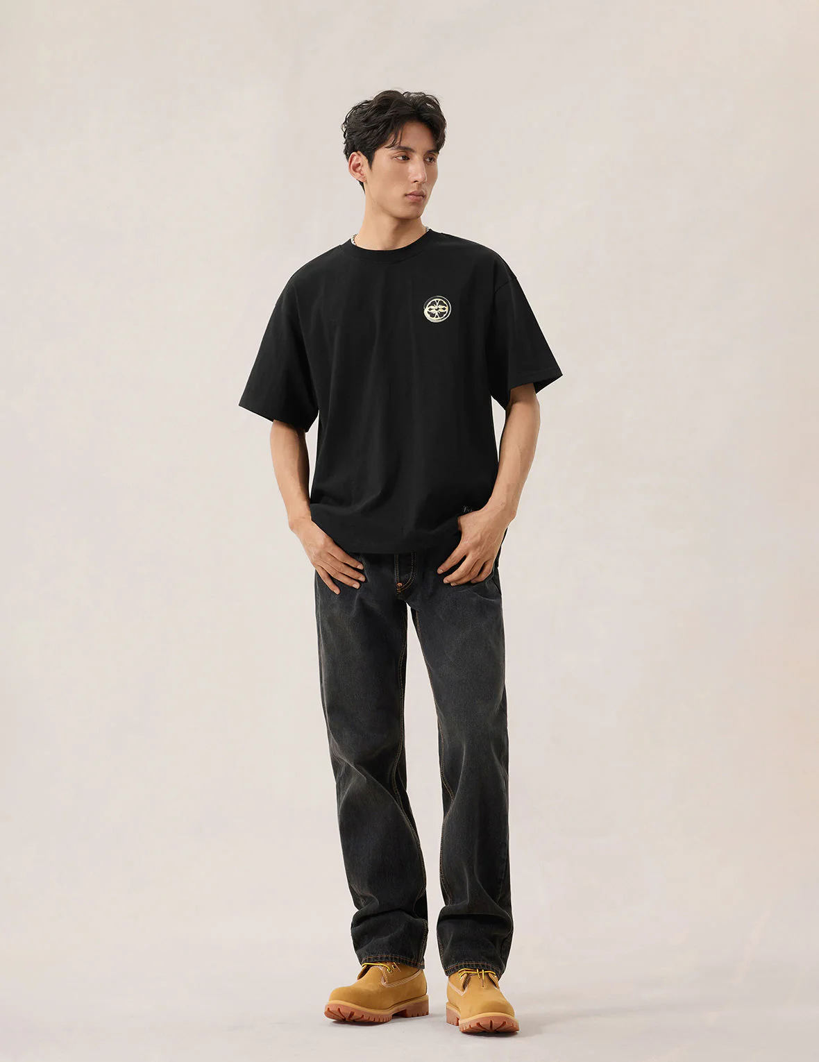 Multi-Pocket Foil Print T-Shirt - Image 8